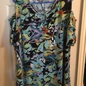 Stretchy cold shoulder top